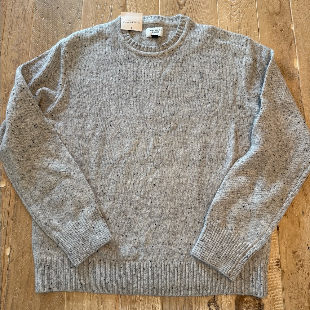 American Eagle Outfitters Men’s Speckled Light Gray Crewneck Sweater